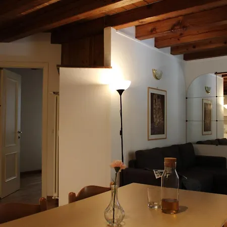 Apartment Centro Storico Di Aosta